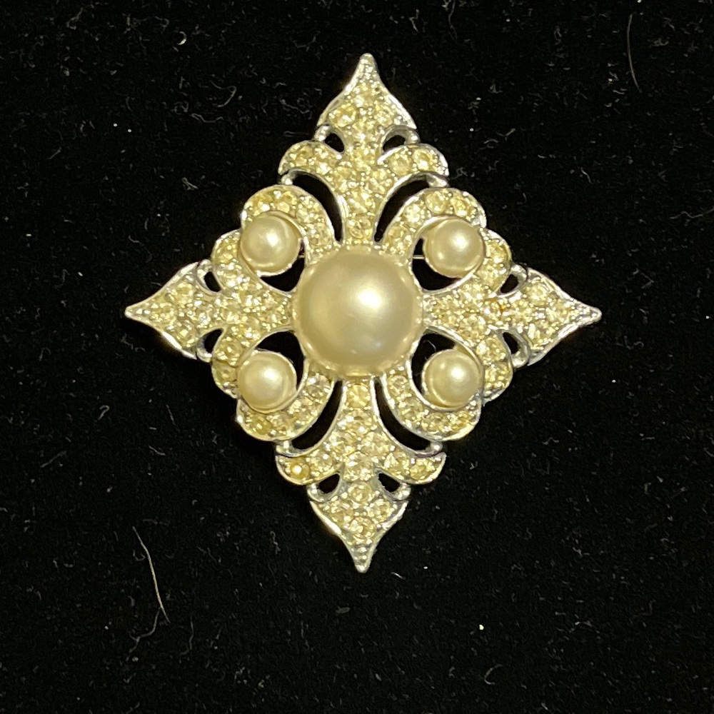 Sarah Cov Persian Princess" brooch